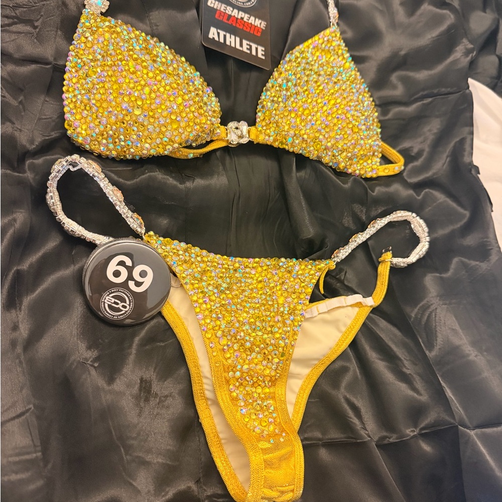 Muscle Dazzle- Yellow Bikini with Crystals. Size small